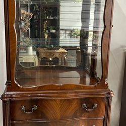 Curio  Collectible Ornate Vintage Cabinet 
