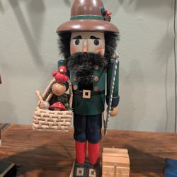 Vintage Rare Nutcracker Village Woodcutter 1996 15” Tall 