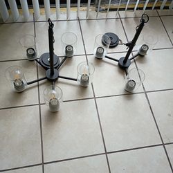 HANGING LIGHT FIXTURE OR CHANDELIER 