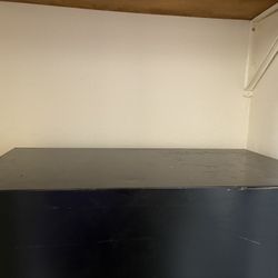 Hon File cabinet With  Key