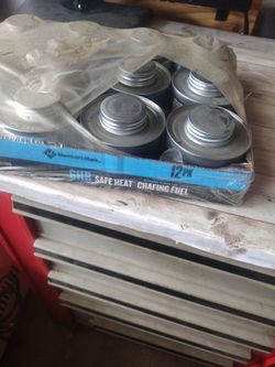Latas de combustible para  mantener comida caliente $15