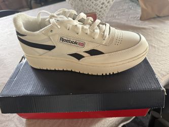 Reebok Club C Double Revenge – Women’s 9 – Chalk/Black – Brand New