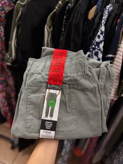 Buffalo women’s pull on cargo pant