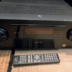 Pioneer Elite® SC-91
7.2-channel home theater receiver with Wi-Fi®, Bluetooth®, Apple® AirPlay®, and Dolby Atmos®