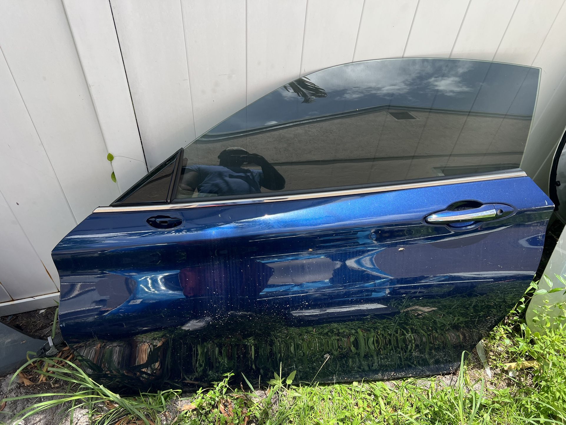 Q60 Driver Side Door 2017-23