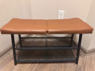 Bench shoe rack