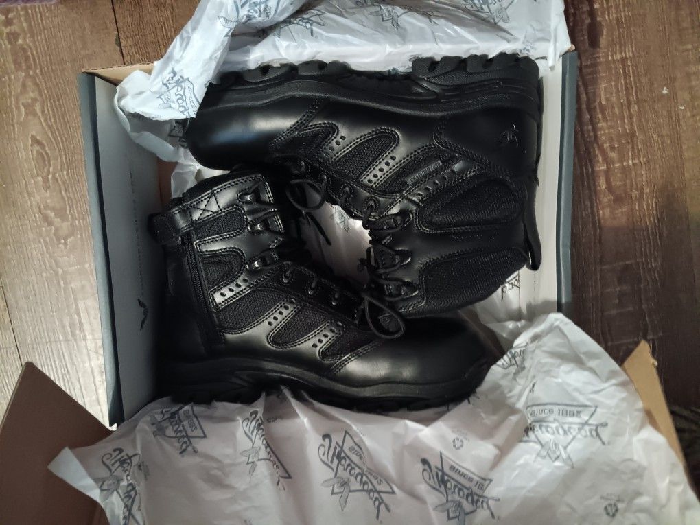 Thorogood Shoes - 6 Inch Work Boots: Size 9½ In Mens