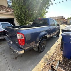 2004 Toyota Tundra