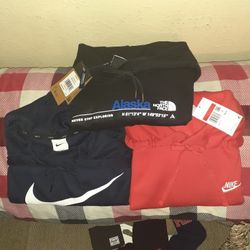 Men's Nike & North Face Hoodies, Size: Lrg