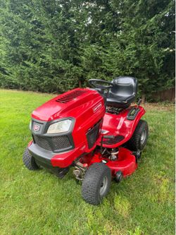 Craftsman T2200 riding mower lawnmower