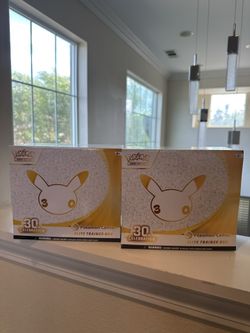 Pokemon Center Exclusive 30th ETB