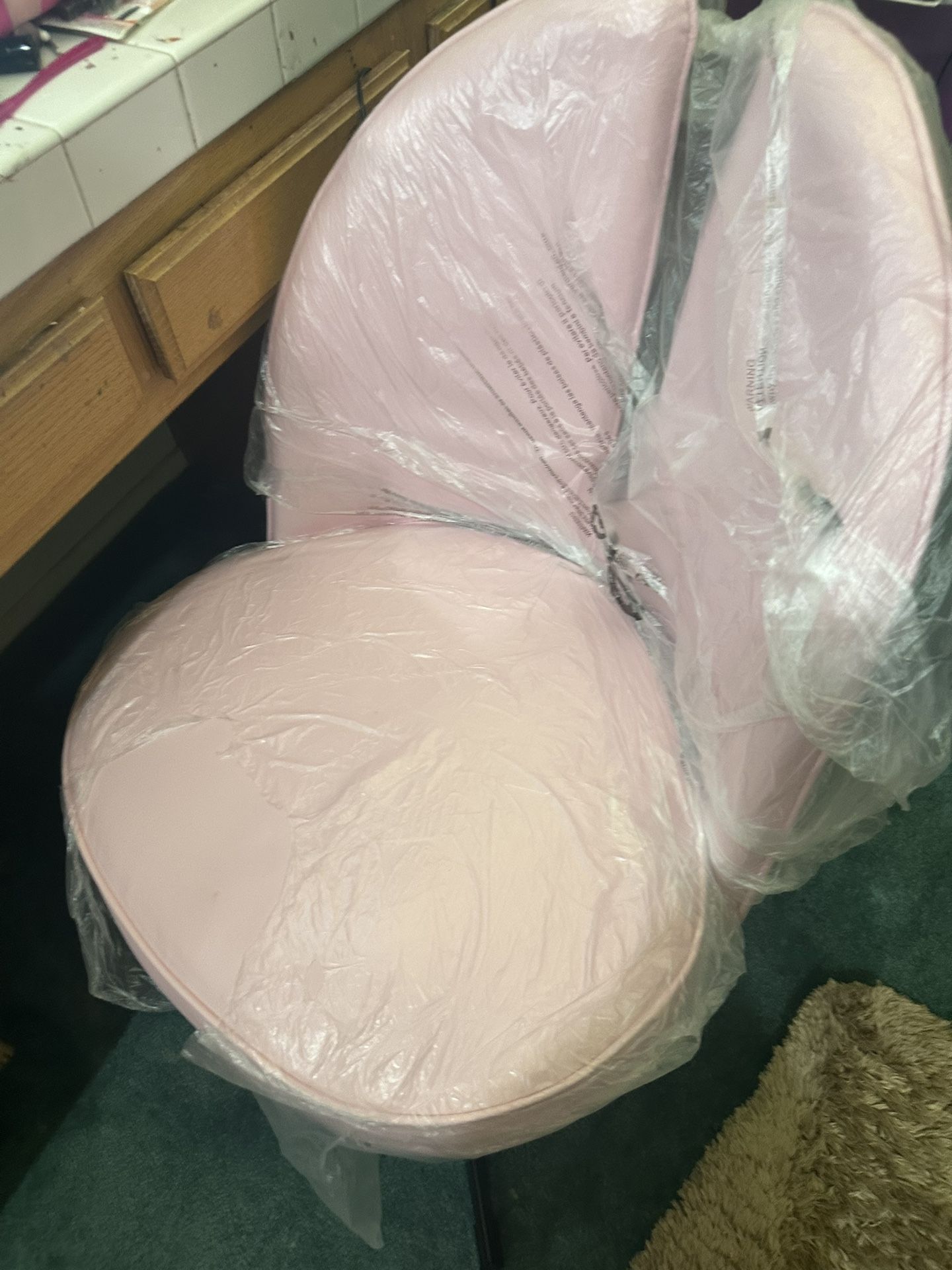 Make Up Chair New Pink Adjustable
