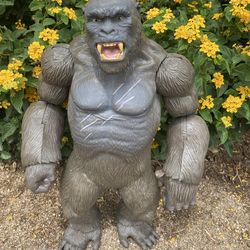 Vtg 2016 King Kong Lanard Giant 18” Skull Island Gorilla Poseable Action Figure