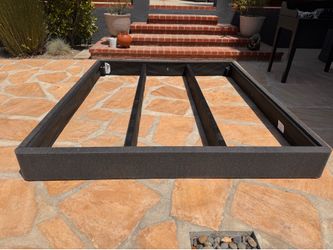 Free King Platform Bed Frame / Mattress Foundation