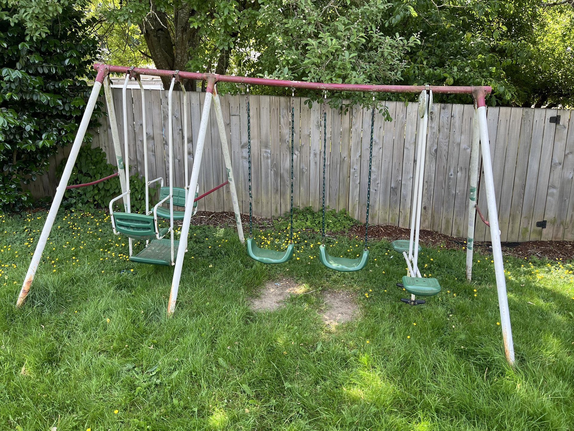 Free Swing Set
