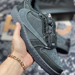 Travis Scott x Air Jordan 1 Retro Low OG SP 'Black Phantom'