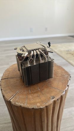 NOCTUA Heatsink with Mounting Pins