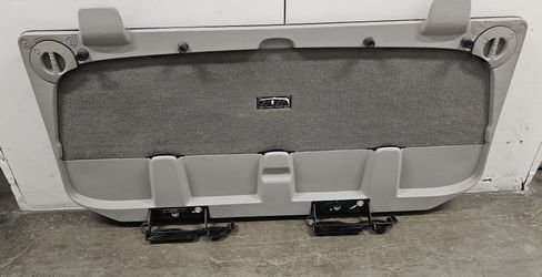 07 to 14Cadillac Escalade EXT Midgate