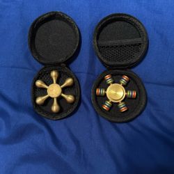 2 Gold Fidget Spinners