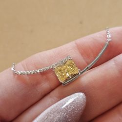 2.2 Carats Certified Lab Grown Yellow Diamond Necklace Great For Gifting Lasting Forever Shinny 💛 