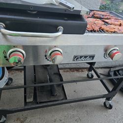 Cabela 4 Burnner Grill