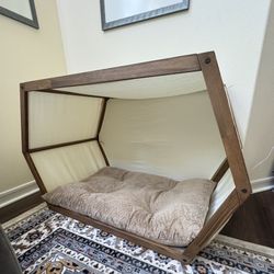  Dog House/Crate Bed