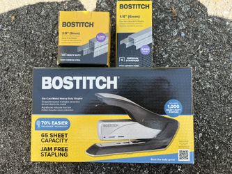 Heavy Duty Stapler/two boxes of staples