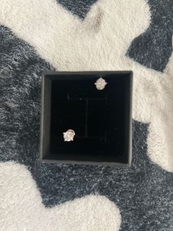 Moissanite 5mm earrings