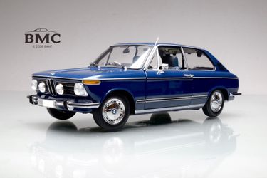 1971-73 BMW 1600 ti, Riviera Blue, 1:18 Diecast model car from Minichamps