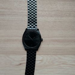 Nixon Watch