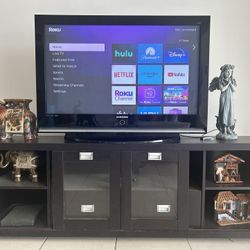 TV + TV unit + Roku