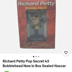 Richard Petty Bobble Head 