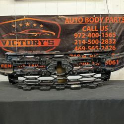 FORD EXPEDITION 2022-2024 GRILLE OEM