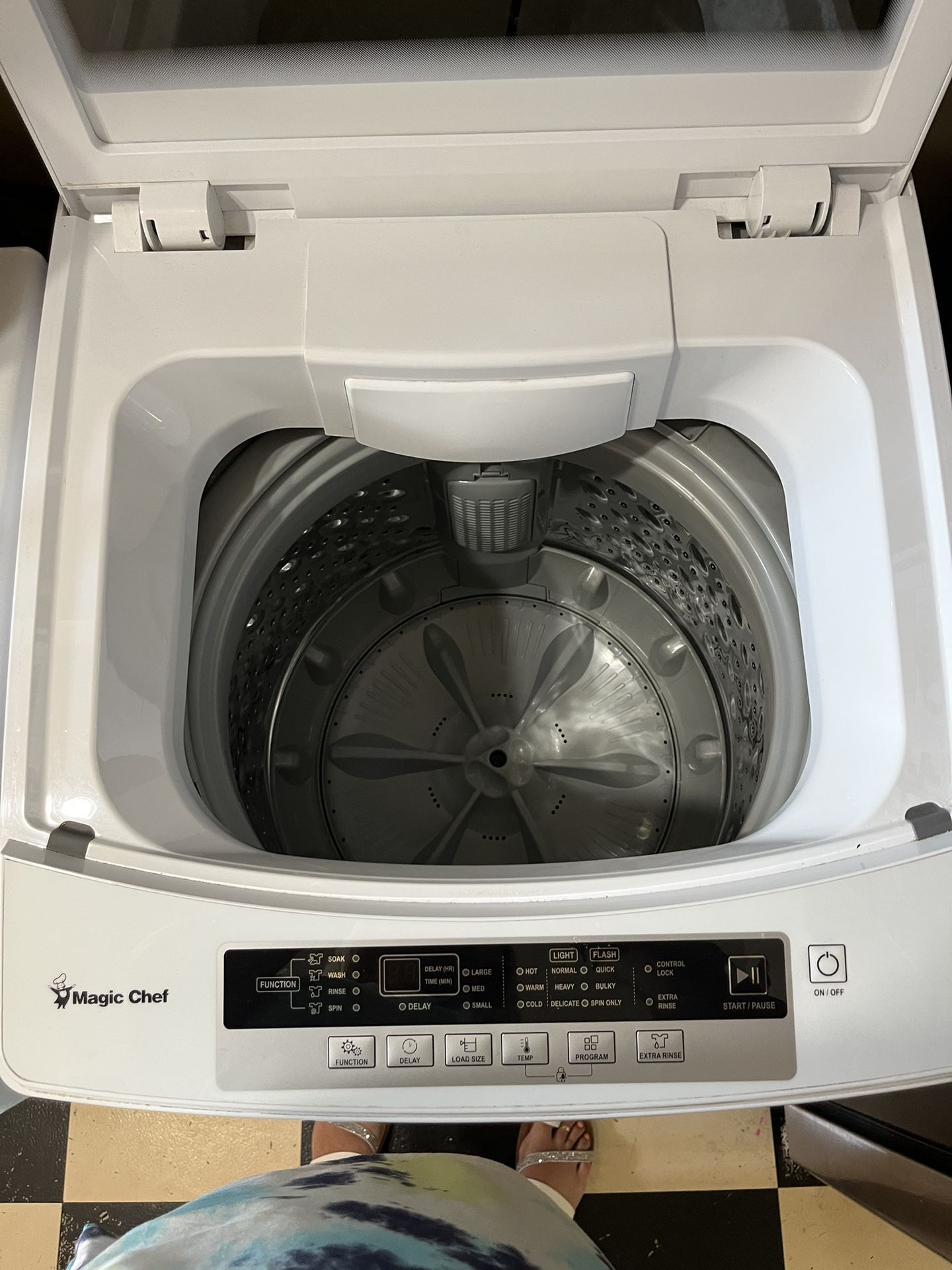 Magic Chef Portable Washer And Dryer Set $550 for Sale in Hollywood, FL -  OfferUp