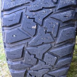 35x12.5x17 COOPER DISCOVERER MTP TIRES