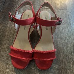 Lucky Brand red platform sandals size 7 