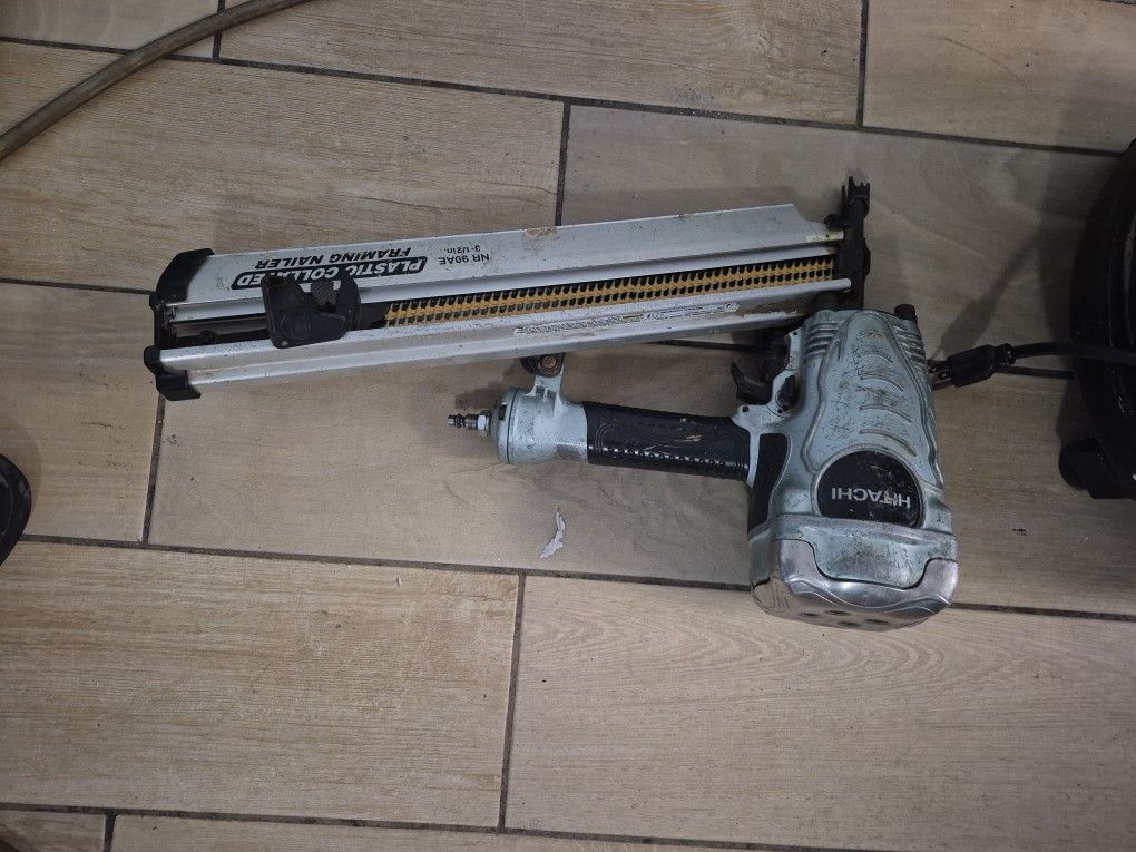 Hitachi Framing Nail Gun With Compressor 200