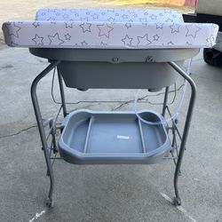 Baby Tub/Changing Table