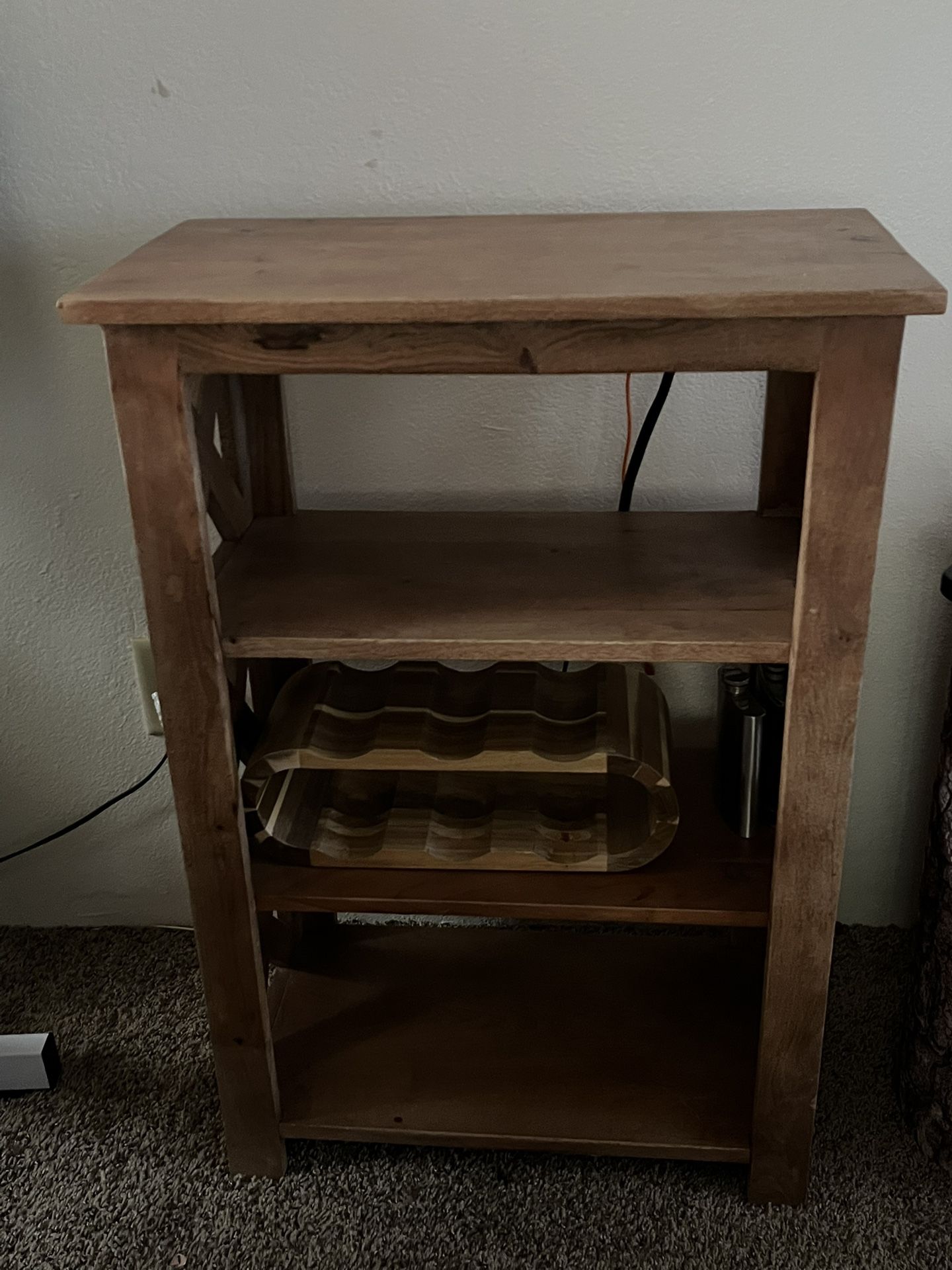 Table with Charging