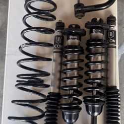 ICON 2010-2024 TOYOTA 4RUNNER/2010-2014 TOYOTA FJ CRUISER, 0-3.5" LIFT STAGE 2 SUSPENSION SYSTEM, TUBULAR UCA