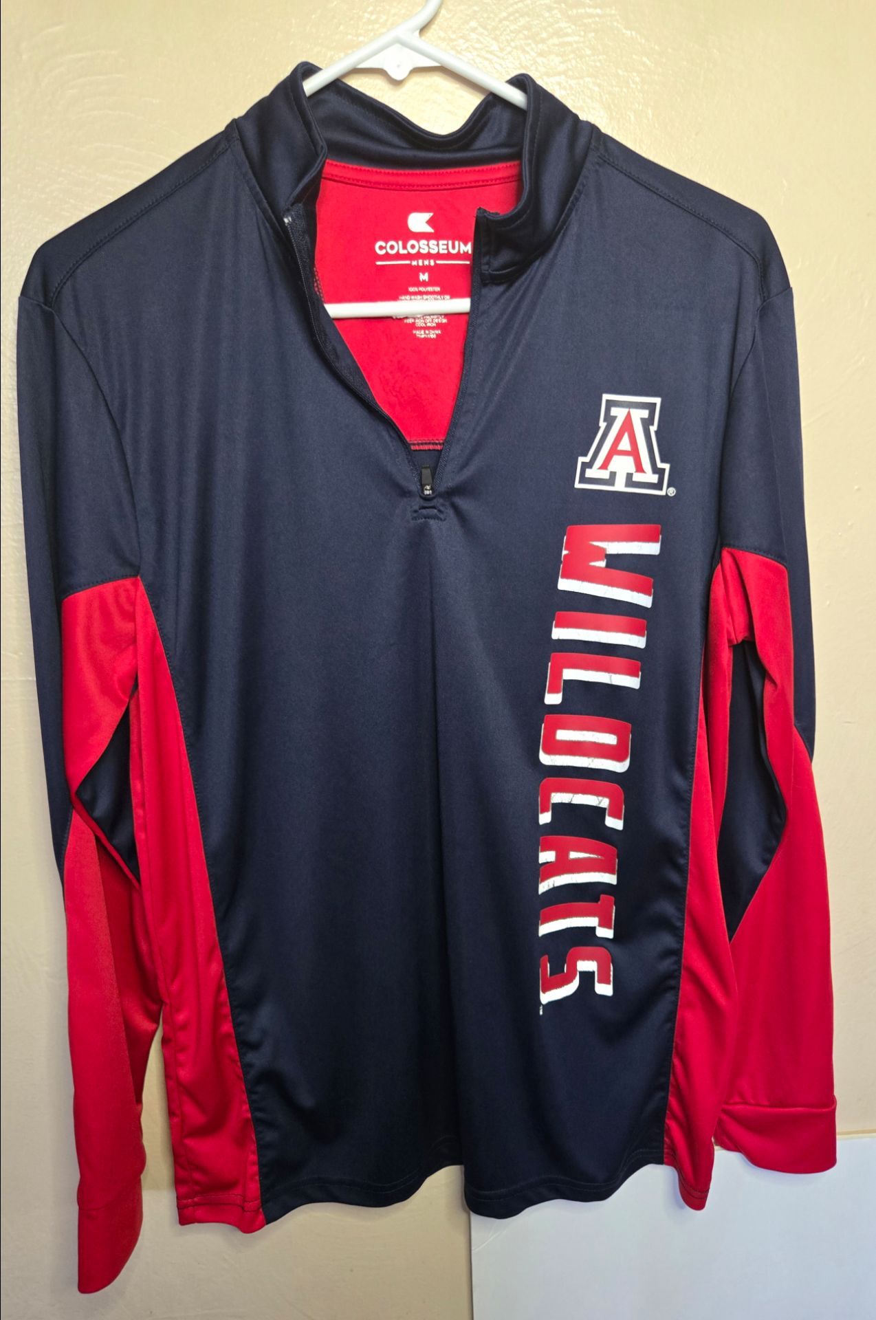 University Of Arizona Wildcats Men's 1/4 Zip Long Sleeve Top Size Medium
