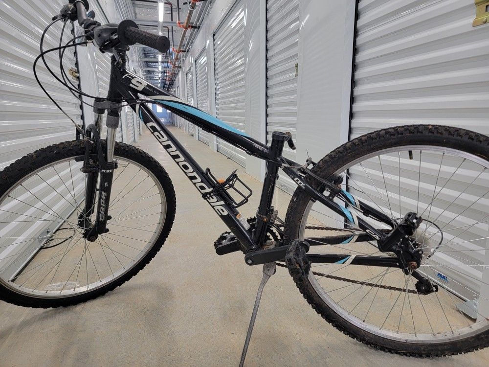 Cannondale  Mtn Bike 