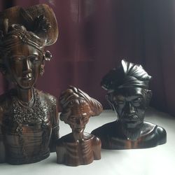 Vintage Master Carved Tiger Rosewood Collection Busts Signed Njana Tilem Gallery Mas Bali Indonesia