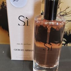 Giorgio Armani Si