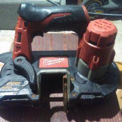 Milwaukee M12 Fuel Compact Bandsaw Good Working Condition 