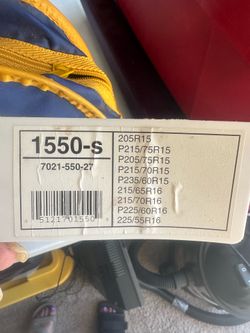 Les Schwab tire snow chains