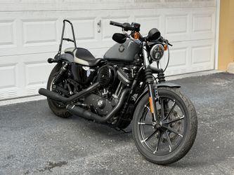 2022 Harley Davidson Sportster 883