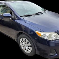 2012 TOYOTA Corolla LE
