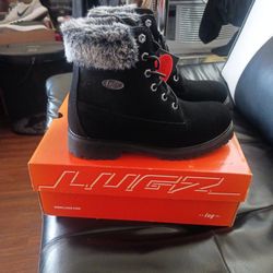 Lugz, Botas 