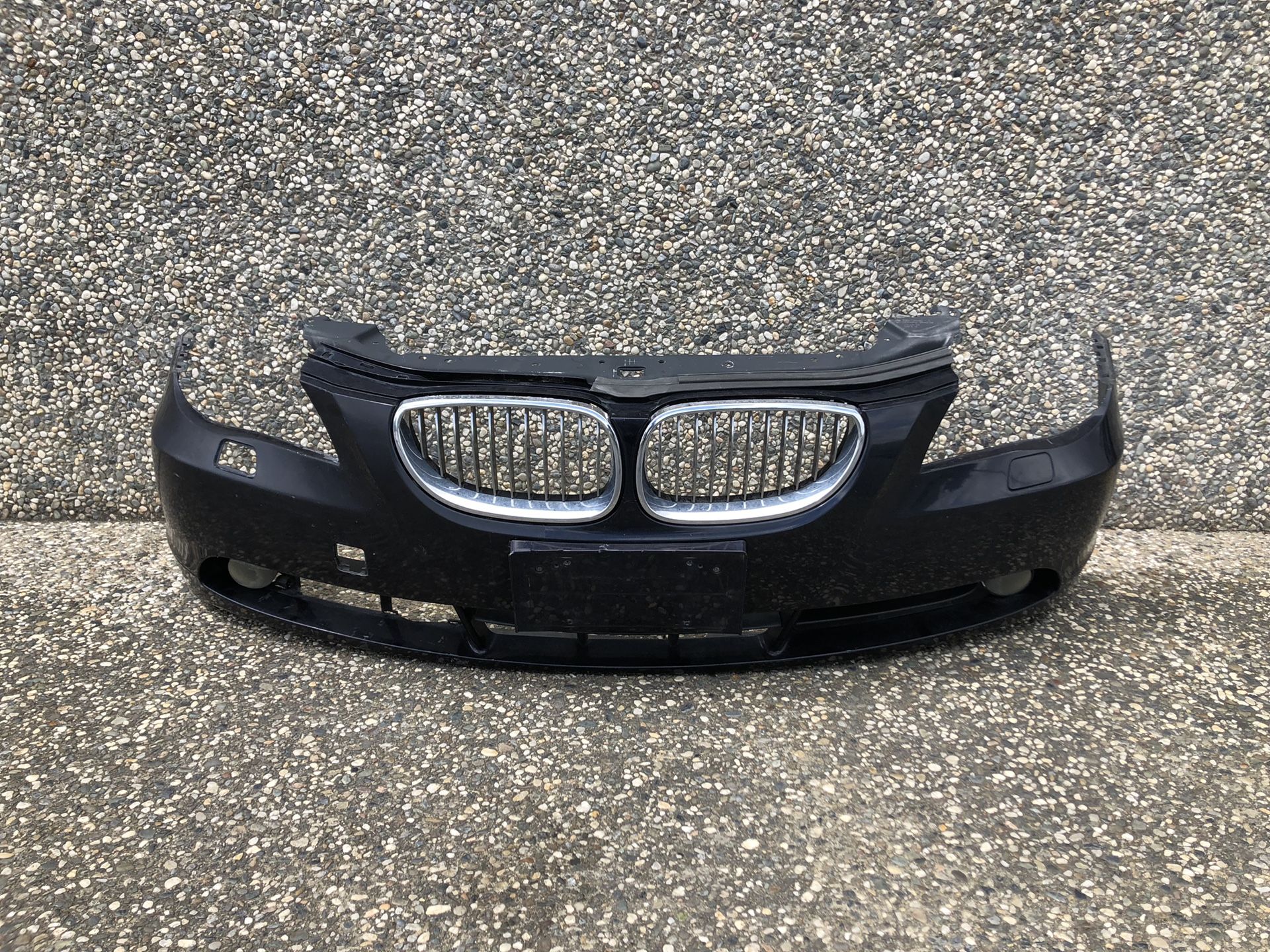 2004-2006 BMW 530i 530 545i 545 Front Bumper Cover, blue